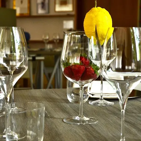 Hotel Il Cascinalenuovo 2*