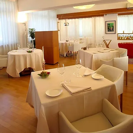 Il Cascinalenuovo Hotel 2*